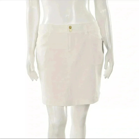 Pants - EUC! Lilly Pulitzer Luxletic Sybil cream stretch skort w/ pockets, sz 12